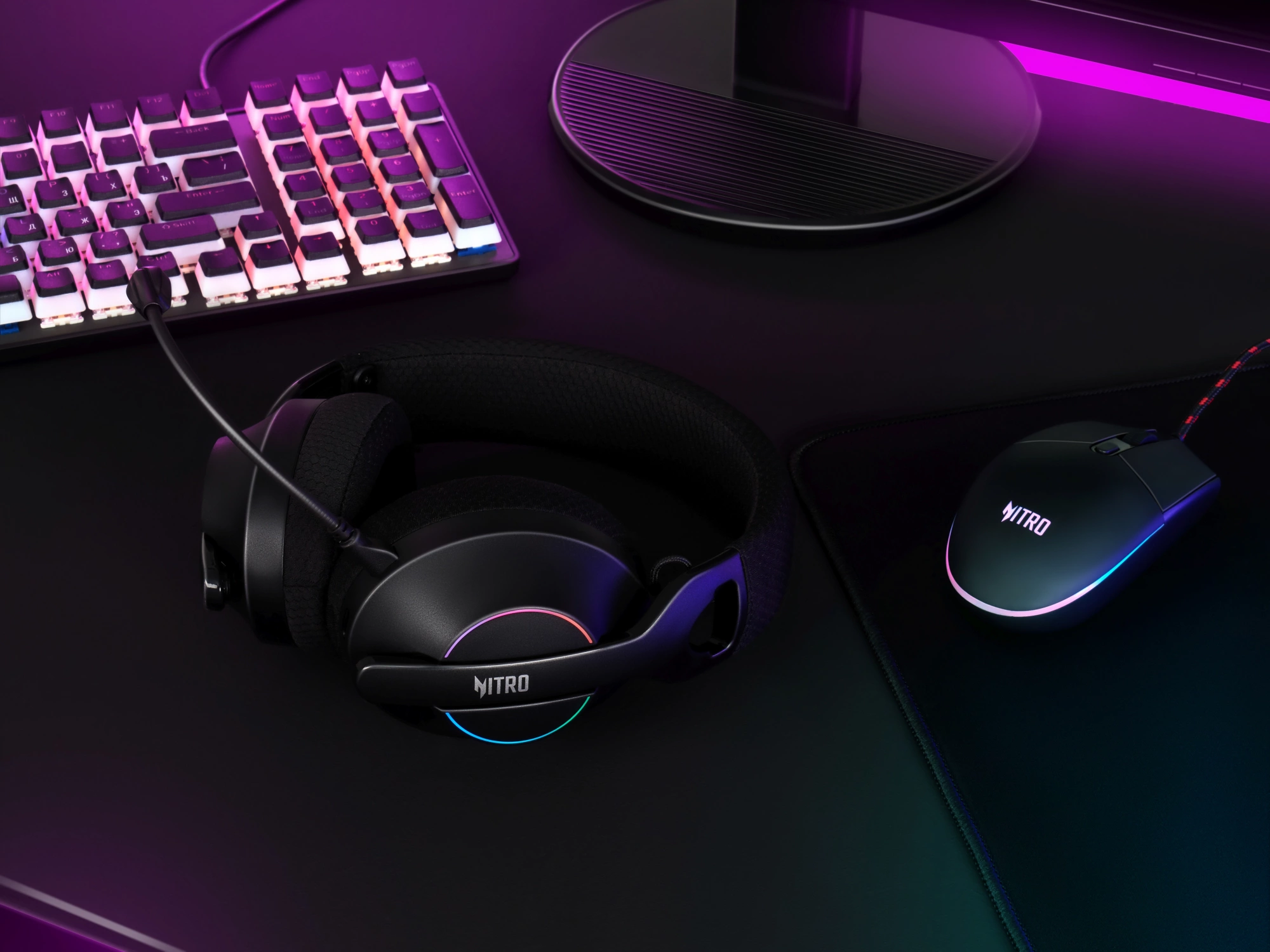 Acer Nitro OHR400 [ZL.HDSEE.00G] черный 1м мониторные BT/Radio/3.5mm