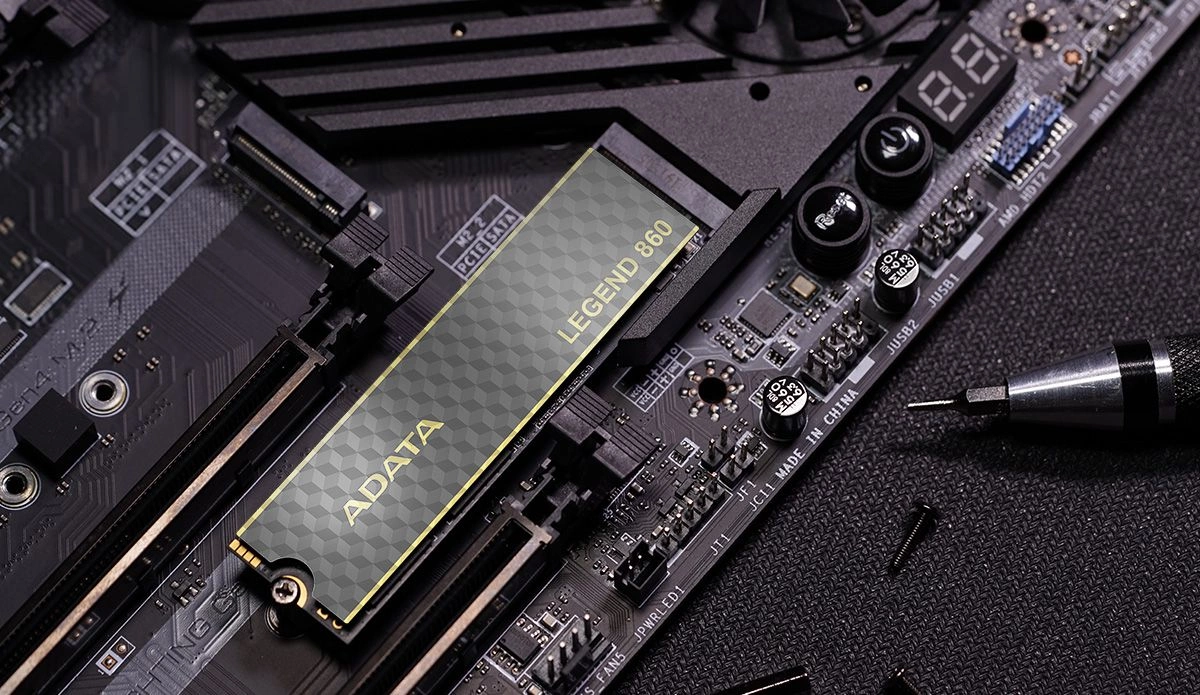 ADATA SSD 2TB LEGEND 860 SLEG-860-2000GCS PCI-E 4.0 x4