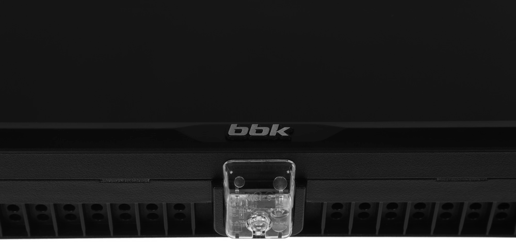 BBK 40LEM-1033/FTS2C (B)