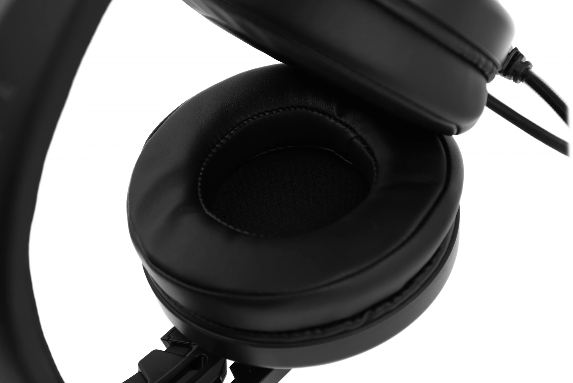 A4Tech Bloody G528C черный 2м мониторные USB (G528C)