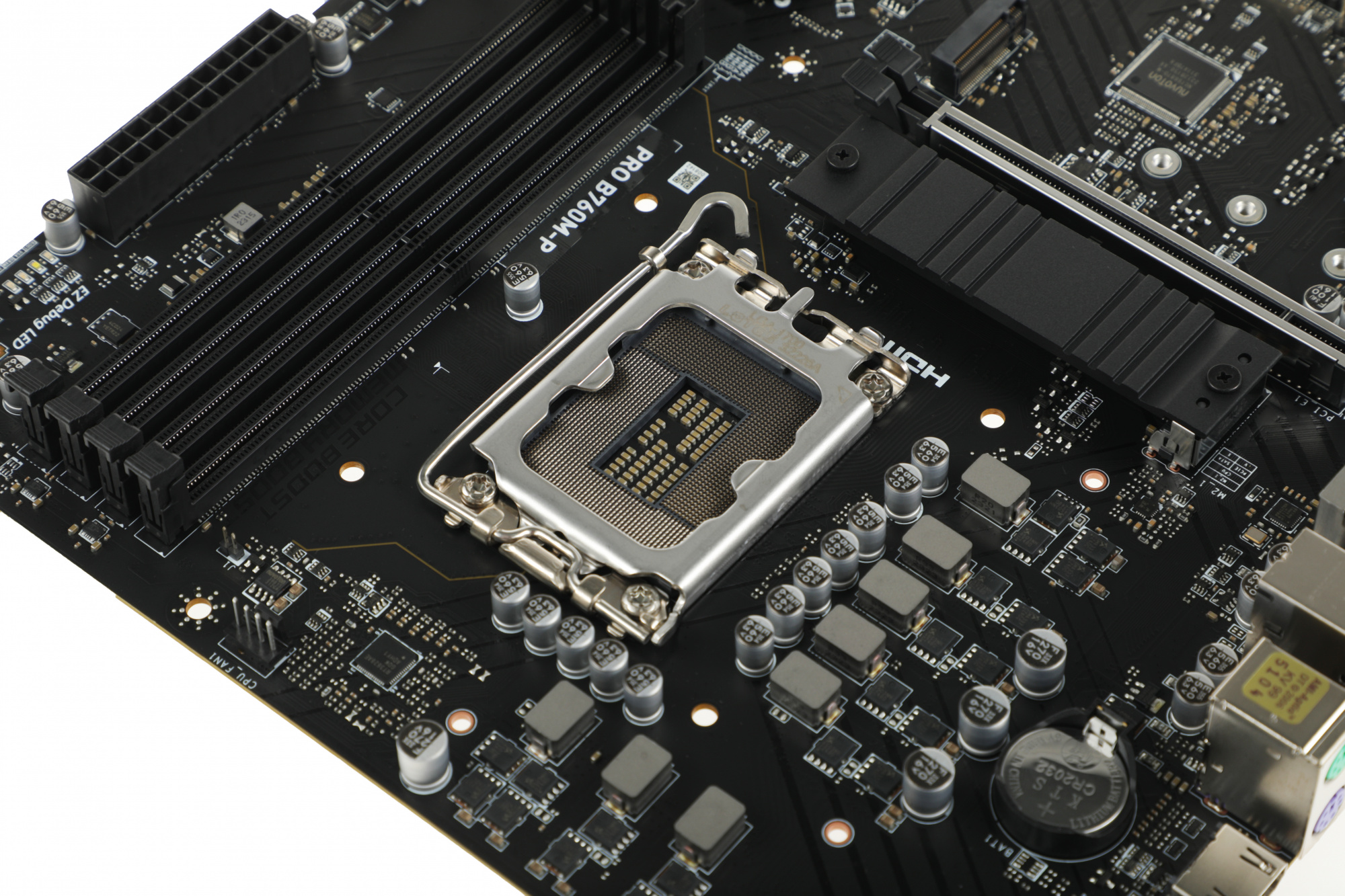 MSI PRO B760M-P {LGA1700, 4xDDR5, 1PCI-Ex16, 2PCI-Ex1,2M.2,4SATA3,1USB3.2 Gen2}