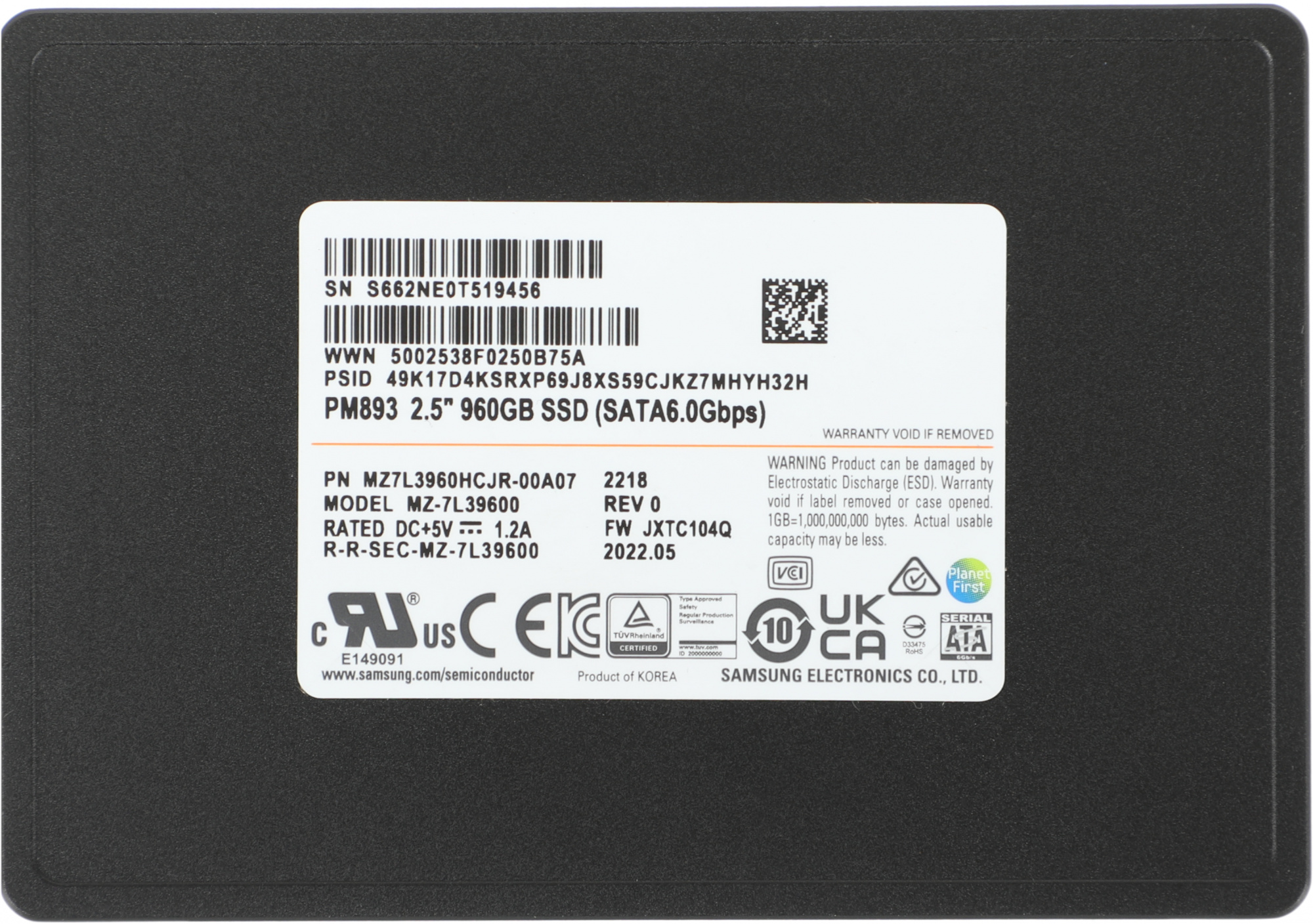 Твердотельный накопитель  MZ7L3960HCJR-00A07