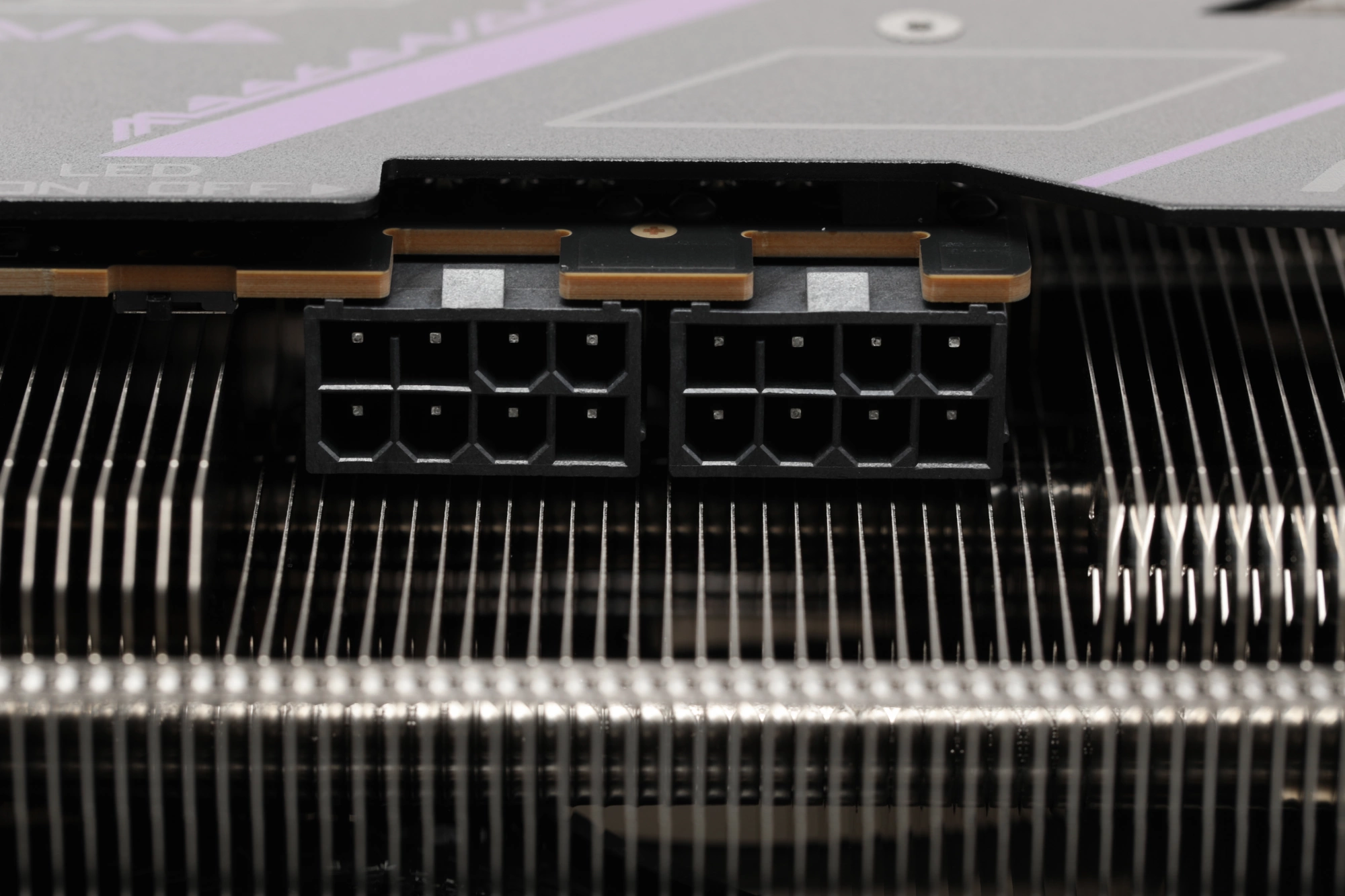 ASROCK RX7700XT PG 12GO