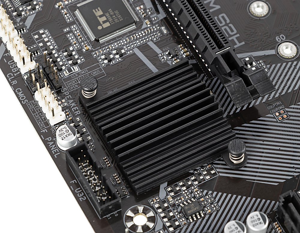 Gigabyte A520M S2H {Soc-AM4 AMD A520 2xDDR4 mATX AC`97 8ch(7.1) GbLAN RAID+VGA+DVI+HDMI}