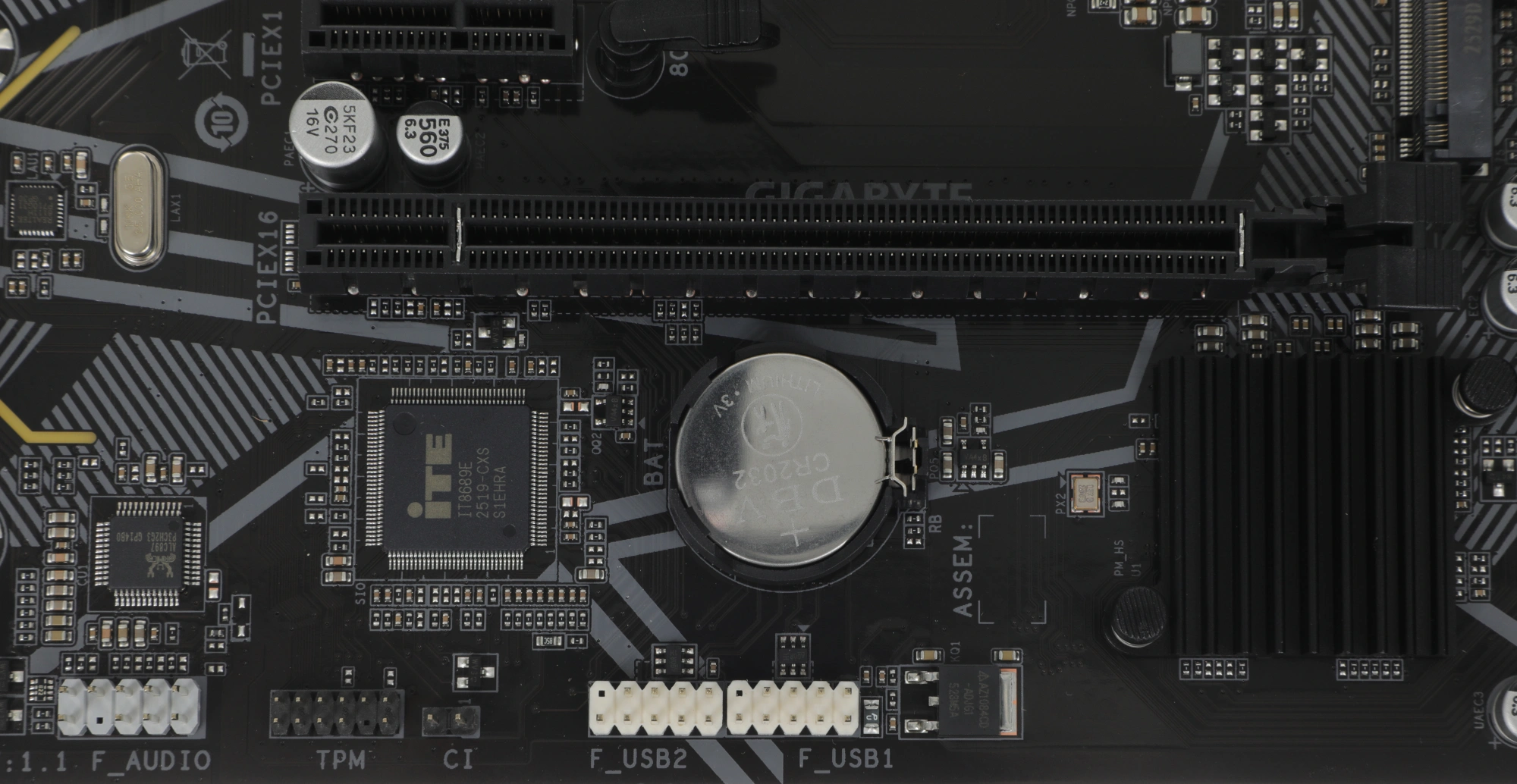 Gigabyte A520M K V2 RTL {Soc-AM4, AMD A520, 2xDDR4, mATX AC`97 8ch(7.1) GbLAN RAID+VGA+HDMI}