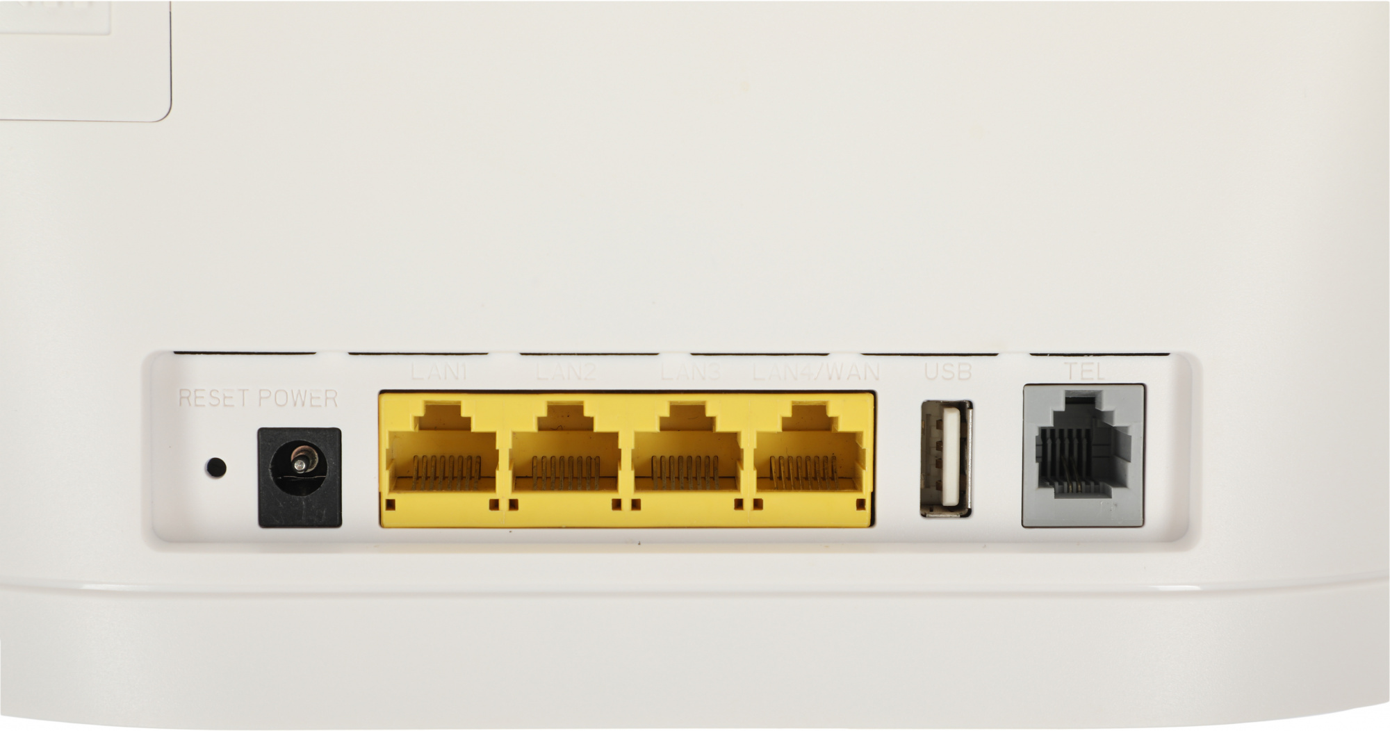 HUAWEI 51067677  B315s-22  10/100/1000BASE-TX/4G(3G) cat.4 белый