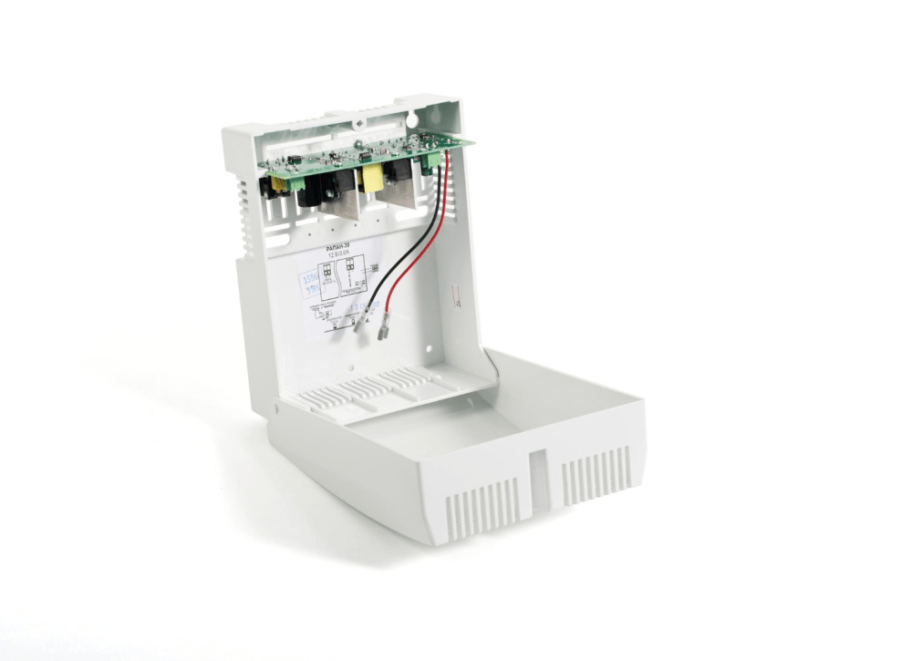 ББП РАПАН-30П источник питания 12В, 3А, корпус под АКБ 1х7Ач, защита АКБ, ток заряда 0,1А {гарантия 1,5 года} (203)