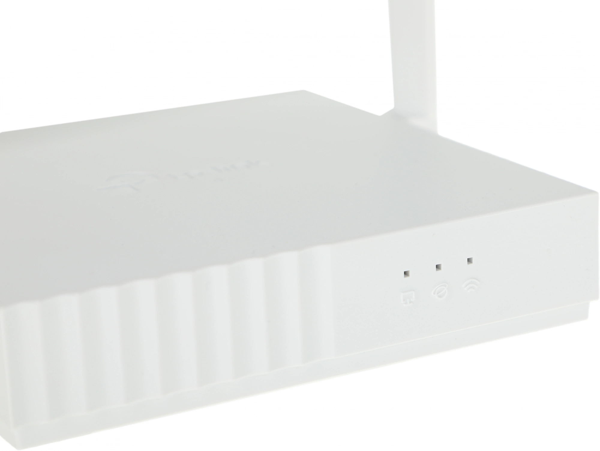 TP-LINK TL-WR820N