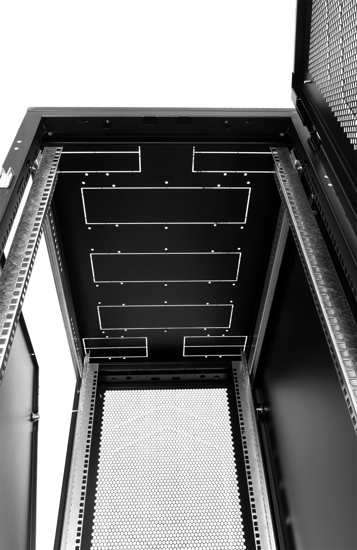ЦМО Шкаф телекоммуникационный напольный 42U (600x800) дверь стекло, цвет чёрный  (ШТК-М-42.6.8-1ААА-9005) (3 коробки)