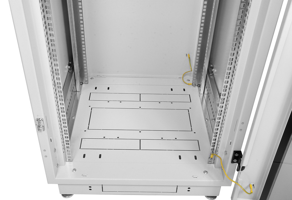 ЦМО Шкаф телекоммуникационный напольный 42U (600x800) дверь стекло, цвет чёрный  (ШТК-М-42.6.8-1ААА-9005) (3 коробки)
