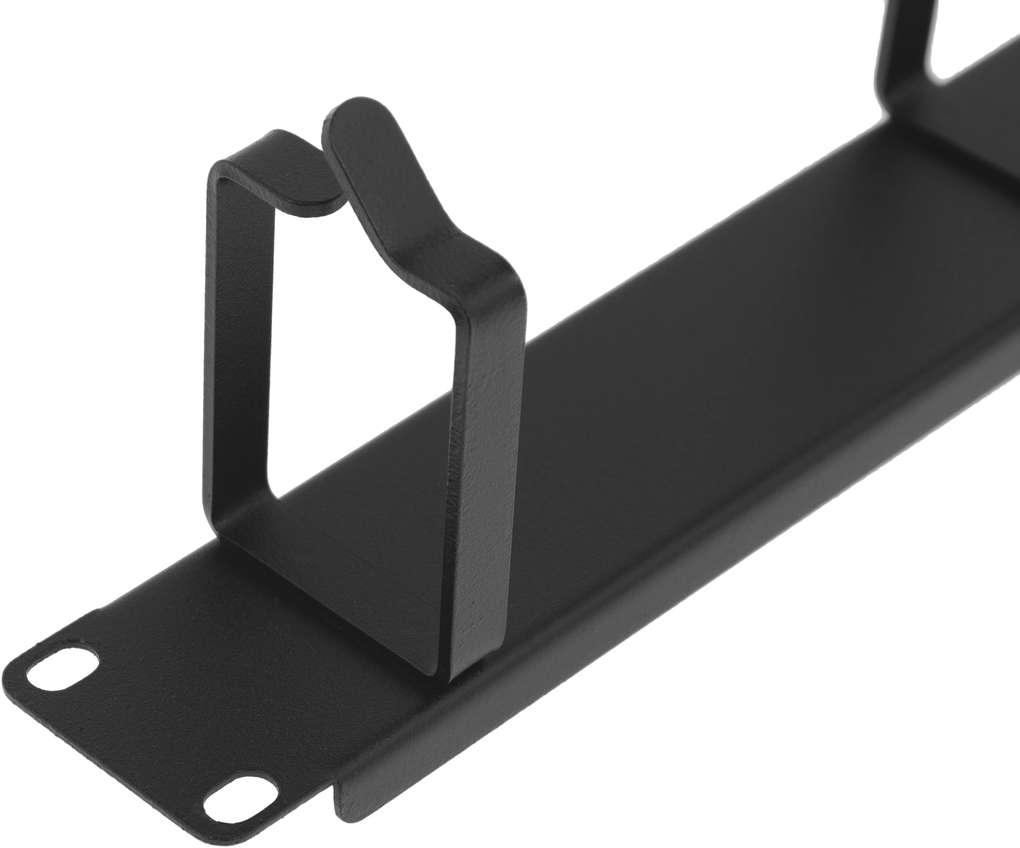 ЦМО Горизонтальный кабельный органайзер без окон 19" 1U, 4 кольца, черный (ГКО-4.62-9005)