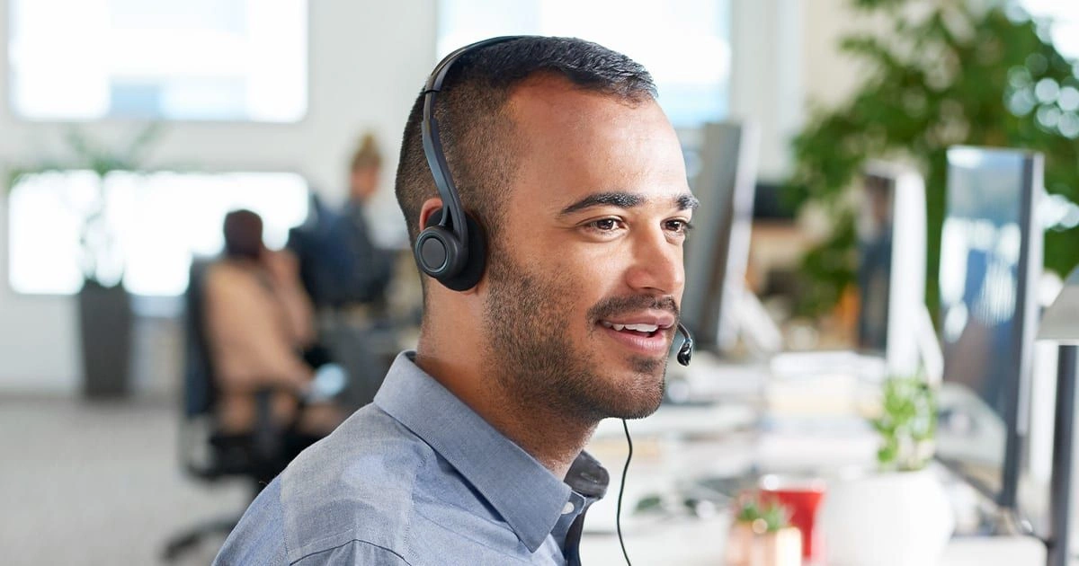 Logitech PC Headset 960 USB 981-000100 Logitech PC Headset 960 USB 981-000100