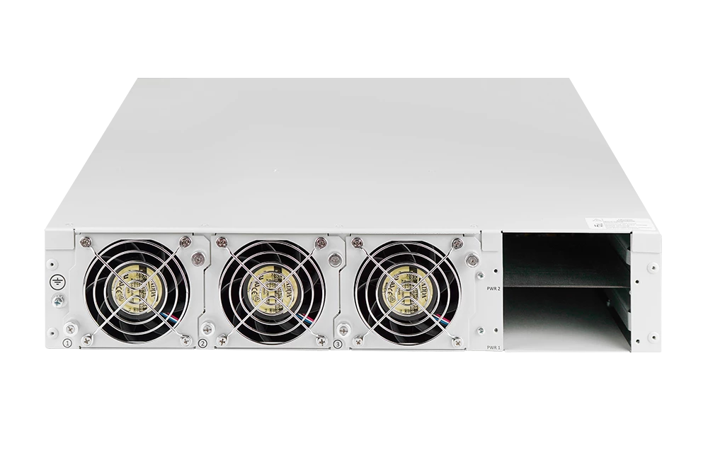 ELTEX ESR-1700 Сервисный маршрутизатор 4х combo 10/100/1000BASE-T/1000Base-X, 8х 10GBASE-R SFP+, 2x USB 2.0, 32GB RAM, 1 GB Flash, 2 слота для модулей питания