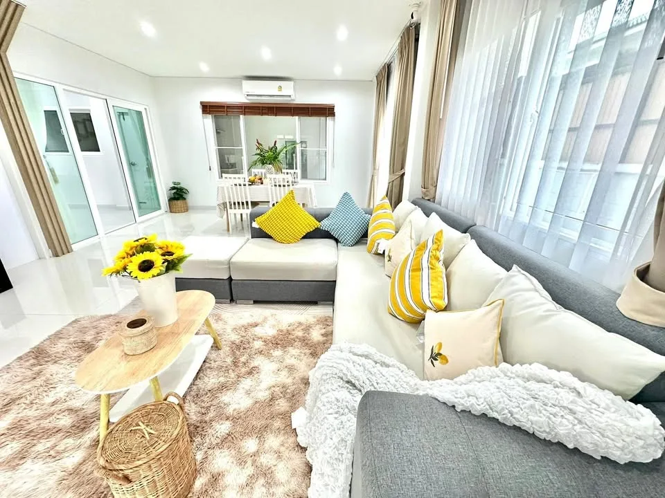 Квартира с 3 спальнями и 2 ванными в аренду в Supalai Palm Springs, Таланг
