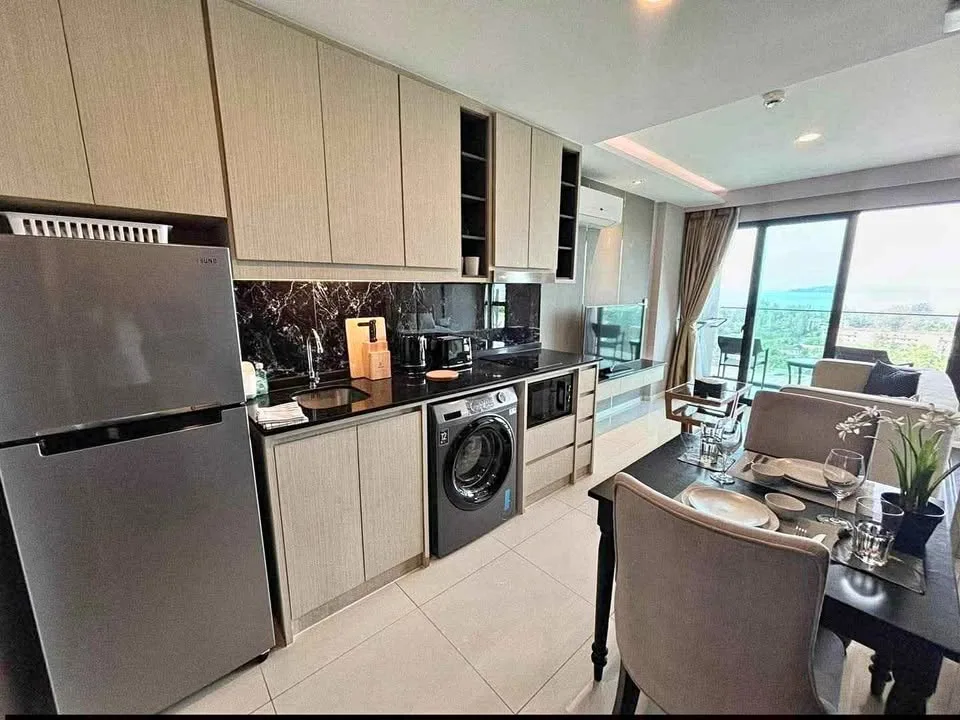 1-комнатная квартира с видом на море в Mida Grand Surin Beach