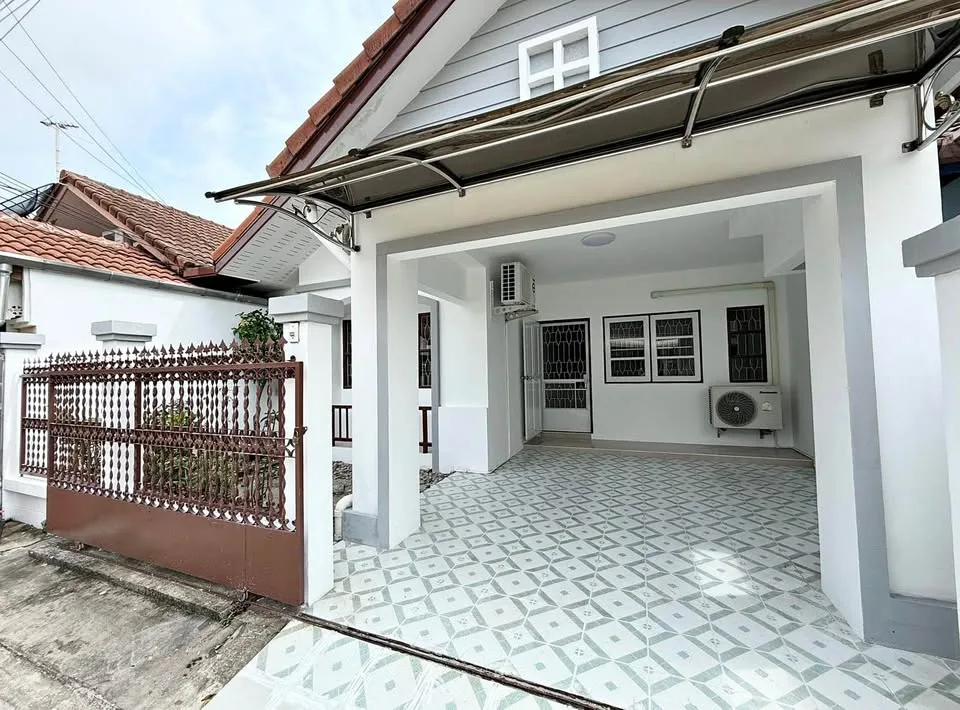 Дом с 3 спальнями и 2 ванными комнатами в аренду в Phuket Villa Downrung Village, Вичит