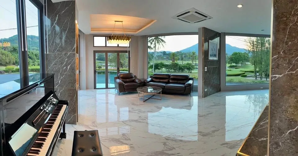 Вилла с видом на гольф, 3 спальни, аренда в Country Club Golf Kathu