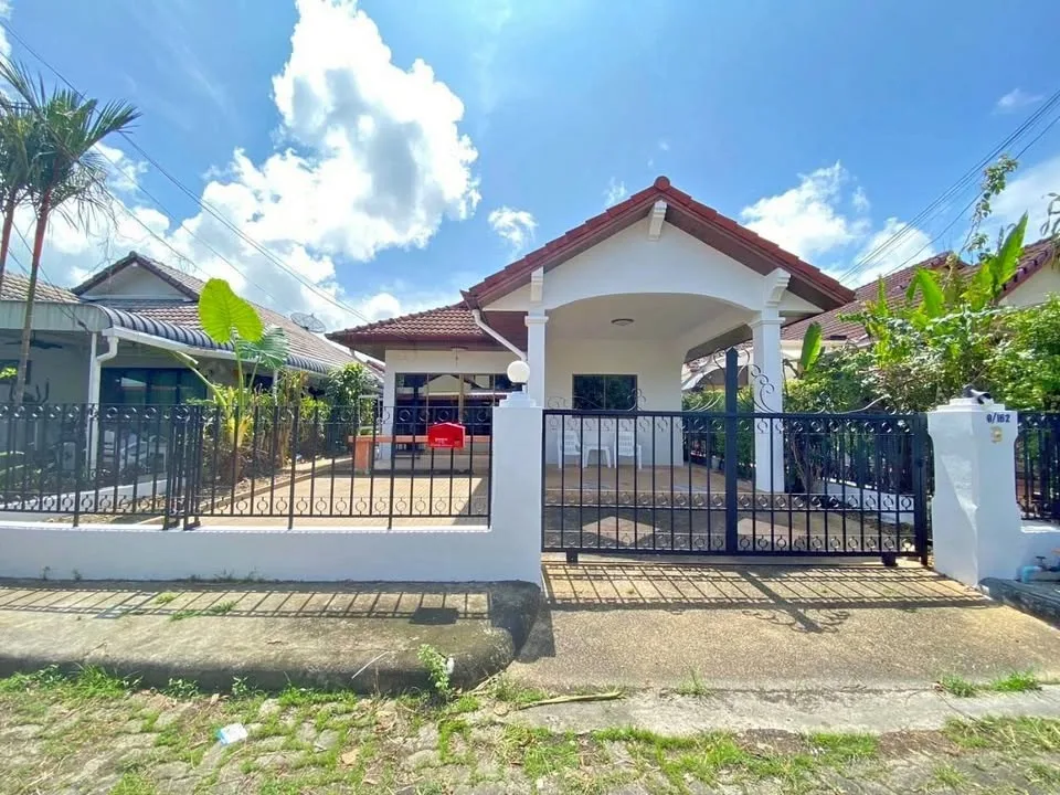 Дом с 2 спальнями и 2 ванными в аренду в Chaofa Thani Village, Чалонг