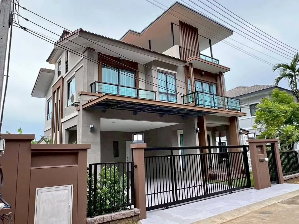 Вилла с 3 спальнями и 3 ванными в аренду в The Palm Kathu-Patong Village