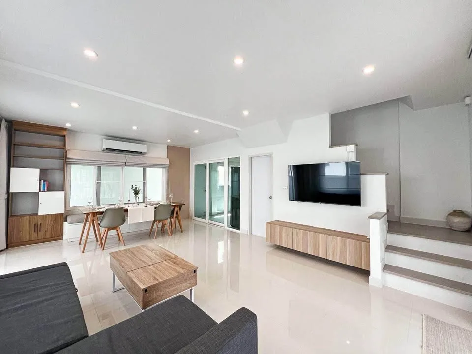 3-комнатный таунхаус в Supalai Lake Ville Phuket в аренду