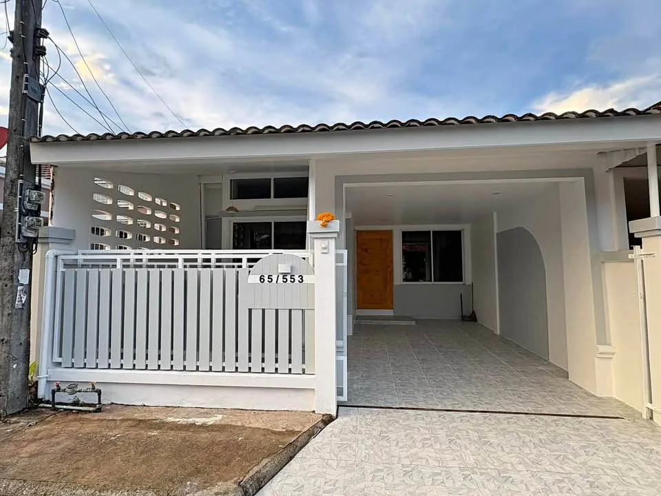 Отремонтированный дом с 2 спальнями в аренду в Phuket Villa Suan Luang