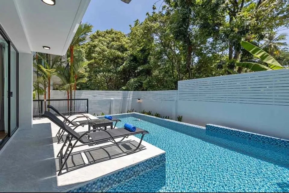 Modern 3-Bedroom Pool Villa with Golf View for Rent in Kathu