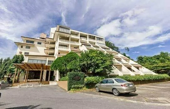 Кондо 1 спальня, 1 ванная, с возможностью проживания с животными в The Green Golf Residence, Kathu