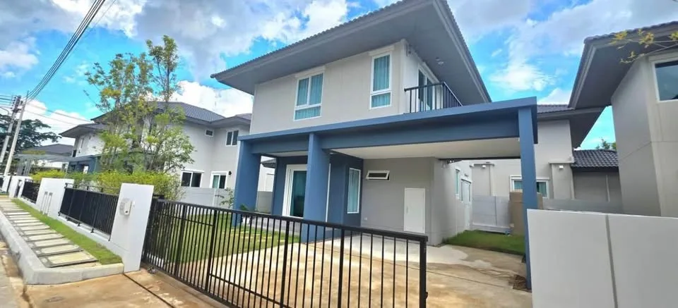 4-спальная, 3 ванная дом в аренду в Saransiri Koh Kaew Retreat