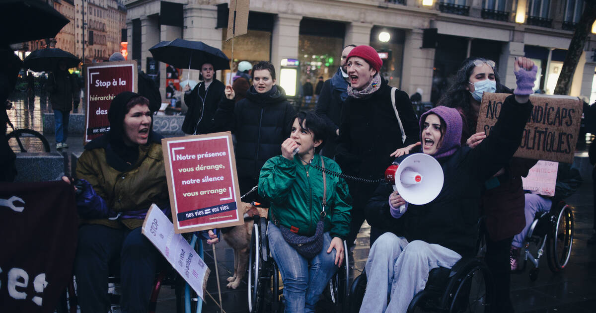 20 ans de la loi handicap : à Paris, une manifestation pour dénoncer des «droits toujours bafoués»