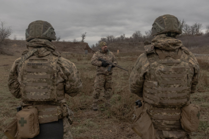 200 000 soldats européens en Ukraine ? Ce scénario vertigineux qui ressemble à un casse-tête