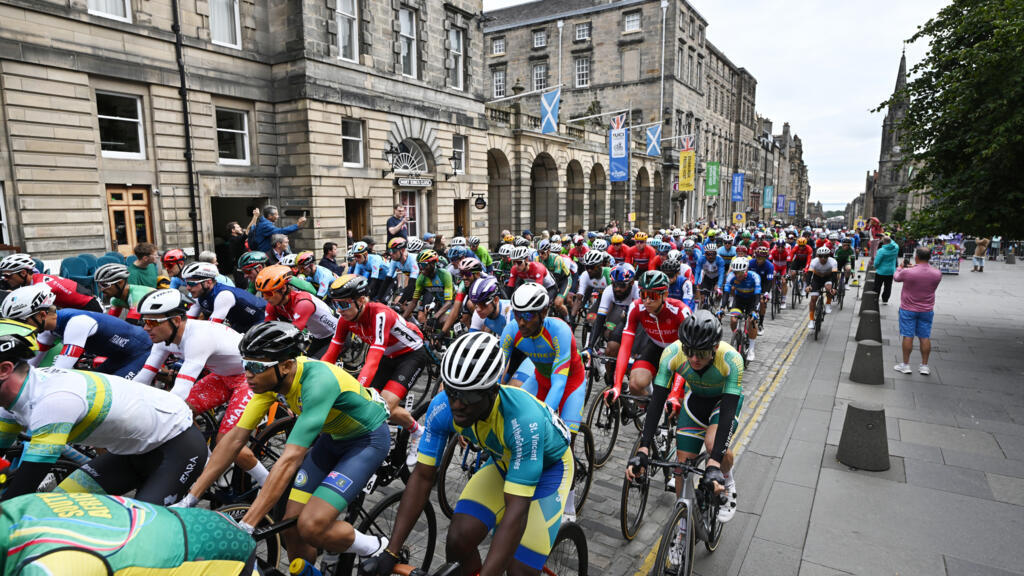 2027 Tour de France to start in 'Magical' Edinburgh