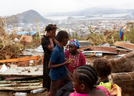 A Mayotte, « les chiffres avancés de 400 000 à 500 000 habitants sont très improbables », selon le directeur général de l’Insee