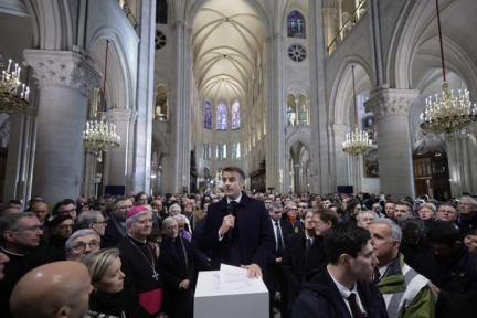 A Notre-Dame de Paris, le « pari réussi » d’Emmanuel Macron