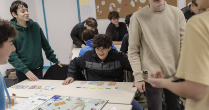 A Pornic, un «Monopoly des inégalités» pour lutter contre le sexisme, le racisme et l’antisémitisme à l’école