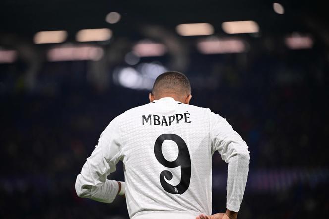 Affaire Mbappé : le parquet suédois clôt l’enquête pour « viol » dans laquelle le nom du joueur avait été cité par des médias, en raison de preuves insuffisantes