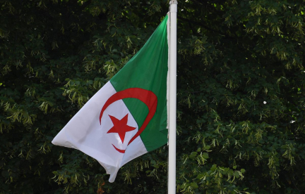 Algérie : Macron reconnaît l'« assassinat par l'armée française » du chef du FLN, Larbi Ben M'hidi