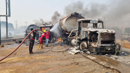 At least 70 killed in central Nigeria after fuel tanker explodes