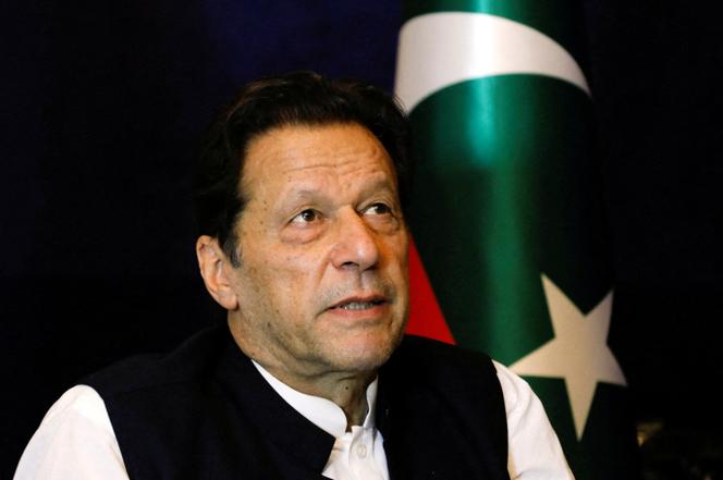 Au Pakistan, l’ancien premier ministre Imran Khan condamné à quatorze ans de prison dans une nouvelle affaire