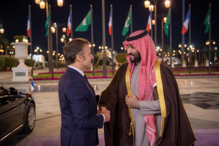 Avec la visite d’Emmanuel Macron à Riyad, la France et l’Arabie saoudite promettent de multiplier les coopérations bilatérales