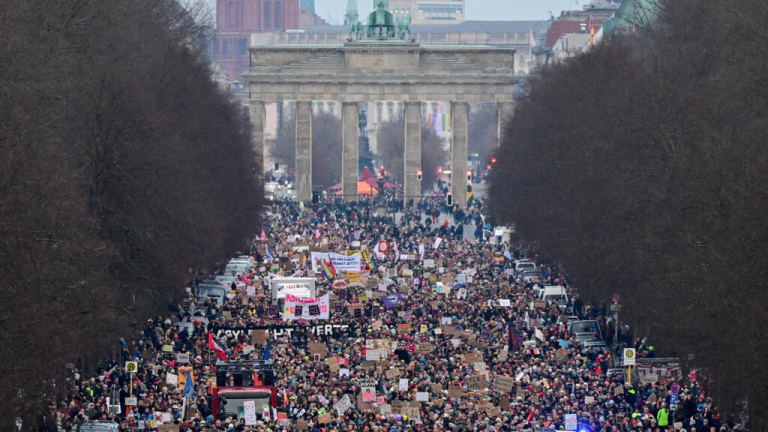 Berlin rally draws thousands to denounce push for harsh new immigration rules