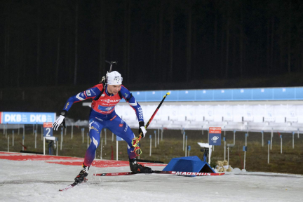 Biathlon : Emilien Jacquelin remporte le sprint de Kontiolahti et met fin à une longue disette