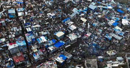 Bilan alarmant, enterrements express, charniers : que sait-on de ces affirmations concernant le cyclone Chido à Mayotte ?