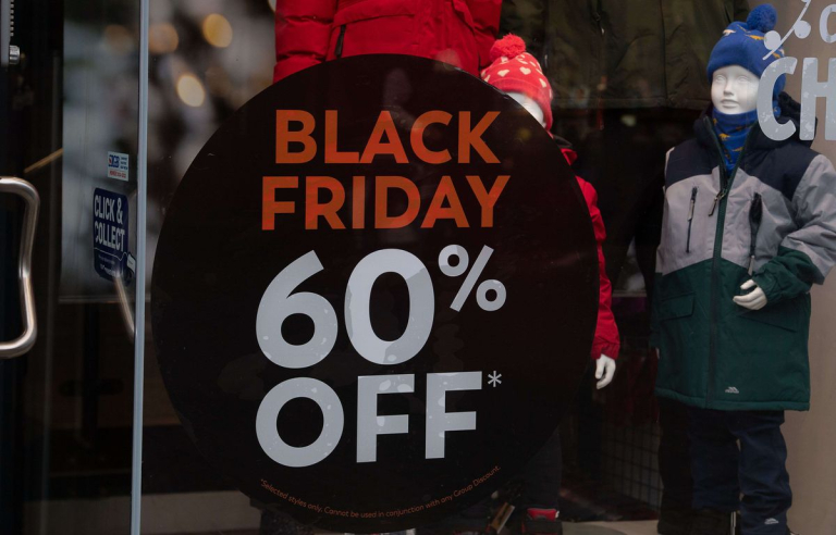 Black Friday : Attention aux arnaques et aux fausses bonnes affaires ce vendredi

Vendredi noir : attention aux arnaques et aux fausses bonnes affaires ce vendredi