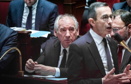 Budget 2025 : Bruno Retailleau, le pire allié de François Bayrou pour négocier avec le PS et éviter la censure ?