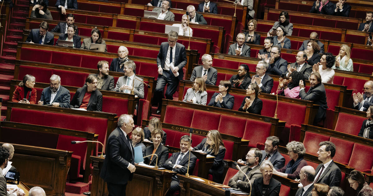 Budget : la macronie craint le tango de Bayrou avec le PS