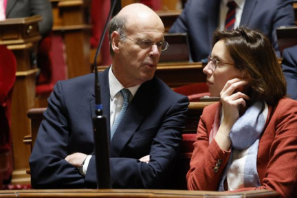 Budget : le nombre de fonctionnaires va finalement continuer à augmenter