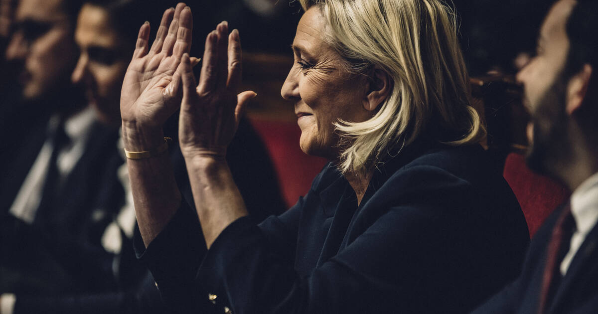 Ces macronistes qui ouvrent enfin les yeux sur la compromission de Barnier avec l’extrême droite