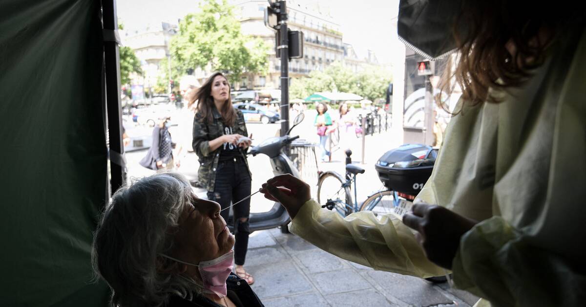 «Cluster», «gestes barrières», «tests antigéniques»… L’abécédaire du Covid-19