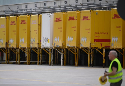 Comment Deutsche Post est devenue, avec DHL, un géant mondial de la logistique