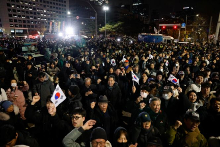 Corée du Sud : le Parlement contraint le président Yoon Suk Yeol à lever la loi martiale